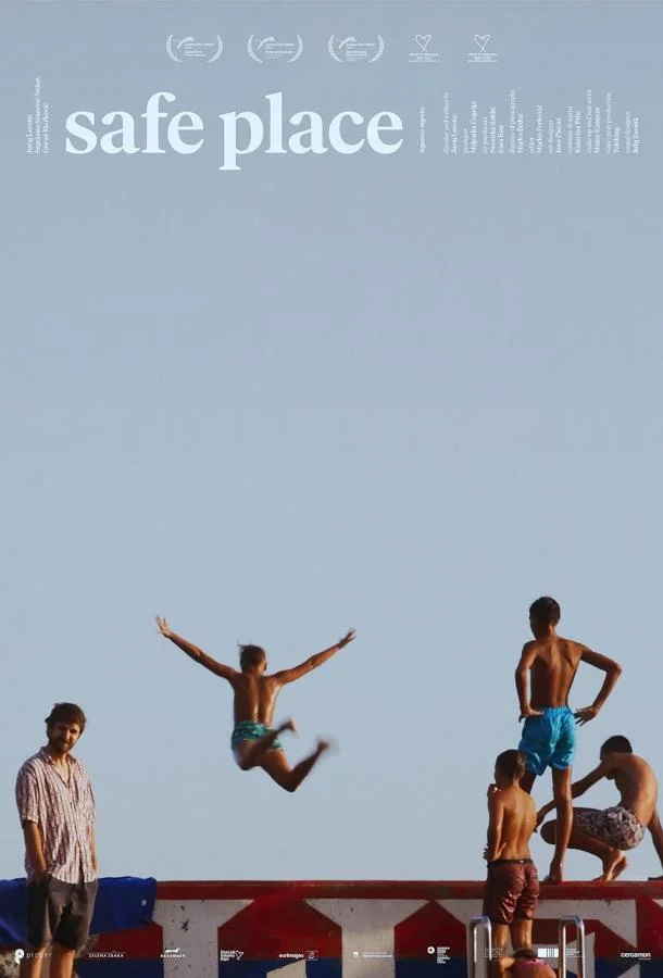 Безопасное место смотреть онлайн бесплатно в хорошем качестве